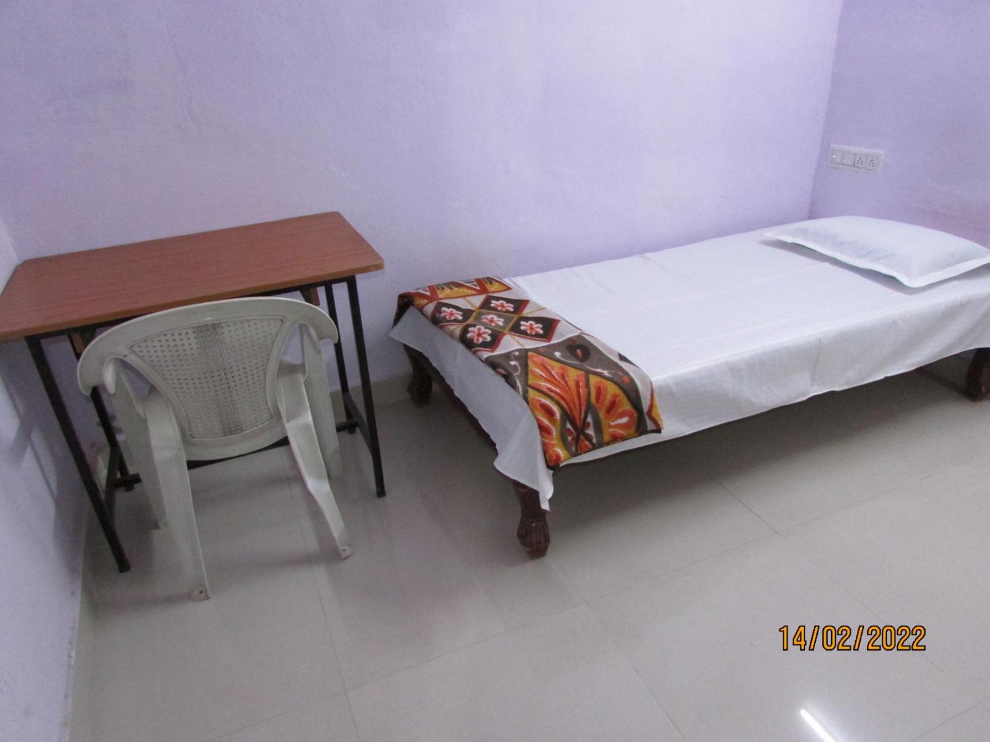 Ashish Guest House, Goverdhan Vilas Udaipur Esterno foto